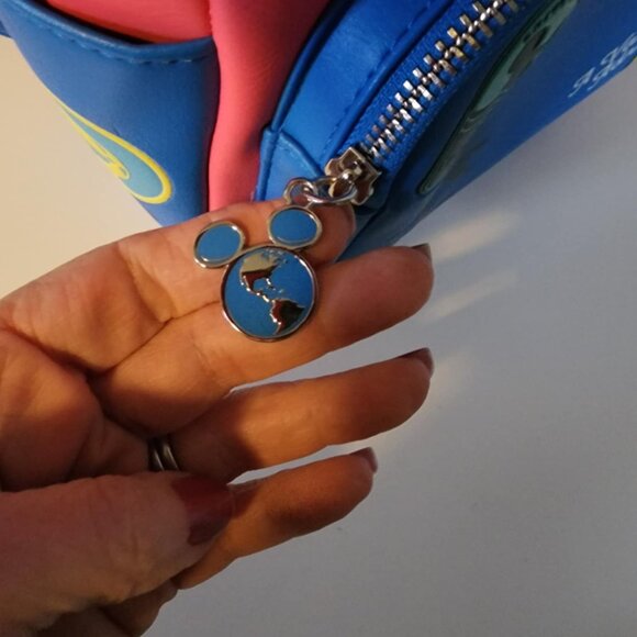 EUC Disney Vacation Club member Loungefly Backpack DVC "A Vacation of Adventure" - Picture 8 of 11